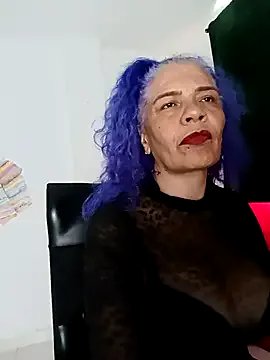 freyadevil333 on StripChat