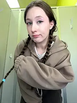 Freechat FroggyAnna on StripChat