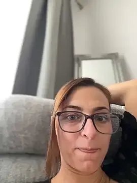 FuckingSunshine37 on StripChat