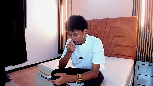 FYKMOR_1 on StripChat