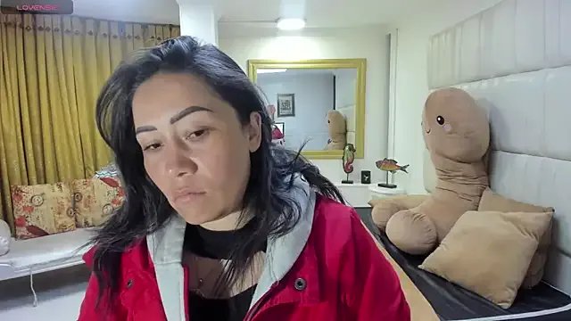 gaby_trent on StripChat