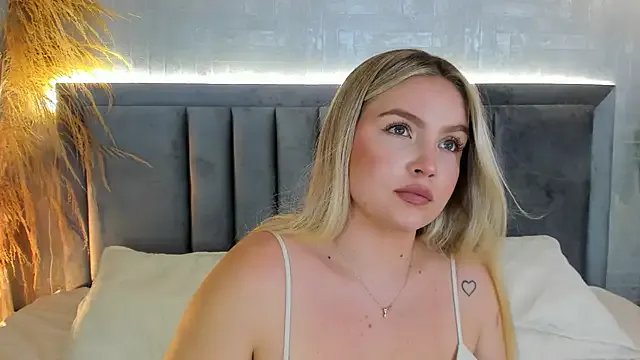 GaiaBaker on StripChat