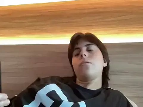 GalMelzin — Freechat on StripChat