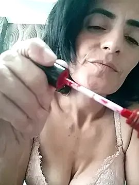 Gecenin_Kralicesi on StripChat