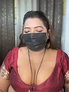 GEET-LOVE — CREAMY ASS