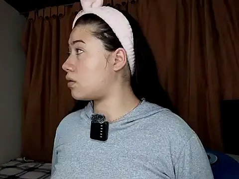 Group GENNESIS_LOVE on StripChat