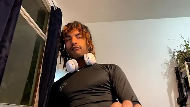 gerson173Hugo on StripChat