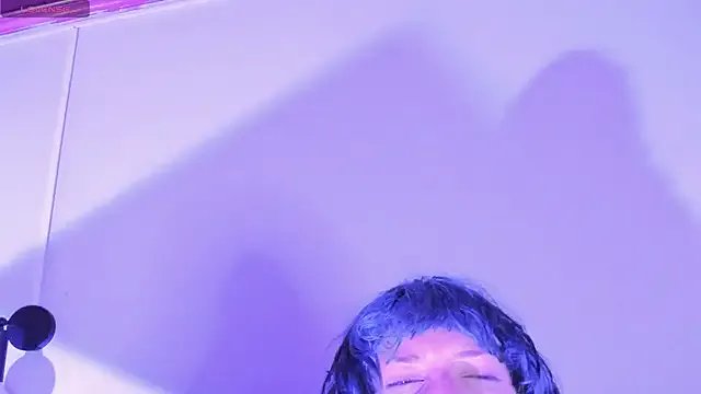 Ghosty_Doll on StripChat