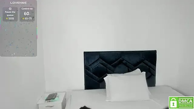 Gia_Scott on StripChat