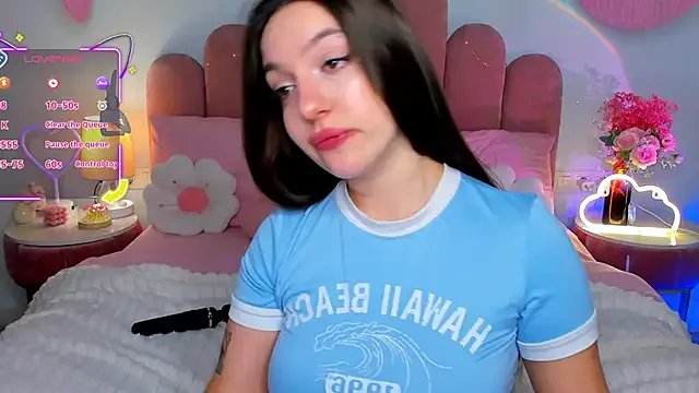 GiaCale on StripChat