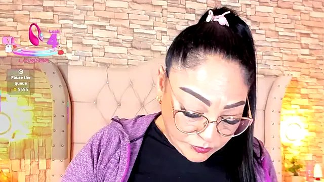 Freechat Gina_Myers on StripChat