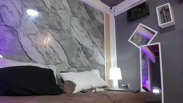 Freechat ginebraass on StripChat