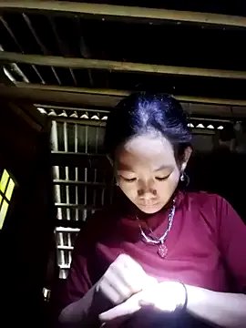 gio-thu on StripChat