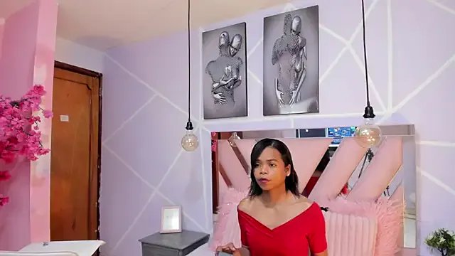 Gletty_noa on StripChat