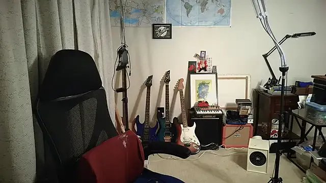 God_Of_ThundeRR on StripChat