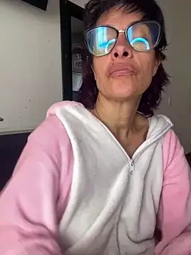 Goddess-Love- on StripChat