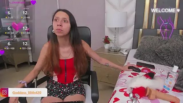 Goddess__Lilith on StripChat
