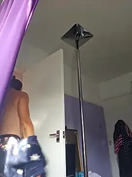 Freechat GoddessChantelle on StripChat