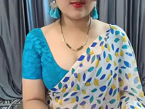 goldiwets on StripChat