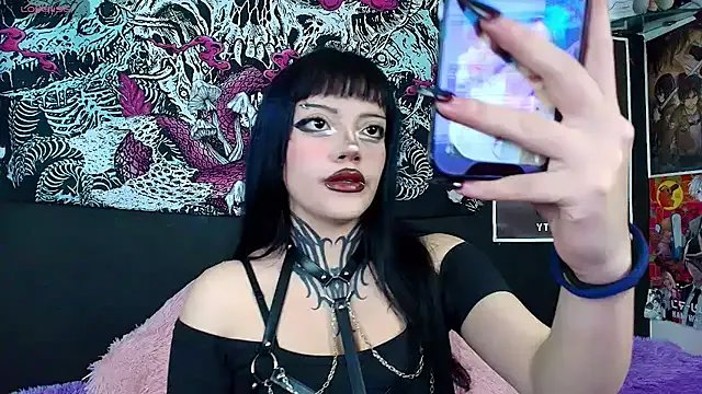 GothGaby on StripChat