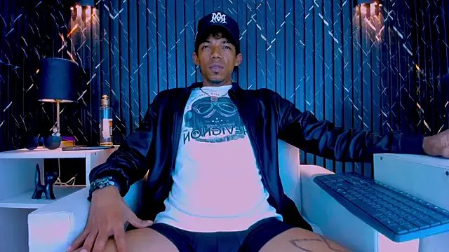 Gregory_Sforza on StripChat