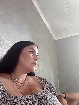 Greta_Tamar on StripChat