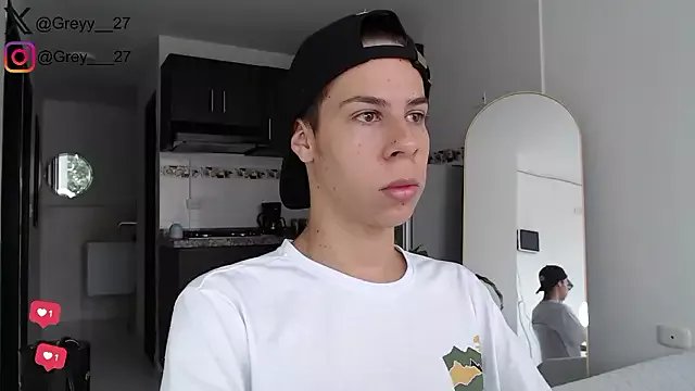grey___27 on StripChat
