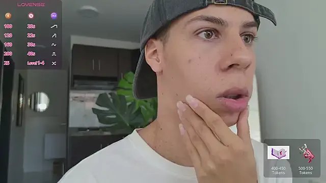 grey___27 on StripChat