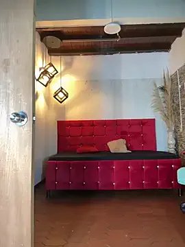 Hadley_ on StripChat