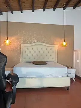 Hadley_ on StripChat