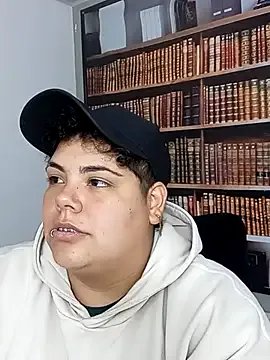 Hailey_Curvy on StripChat