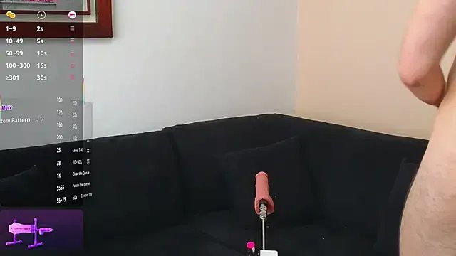 Freechat hairyncuteass on StripChat