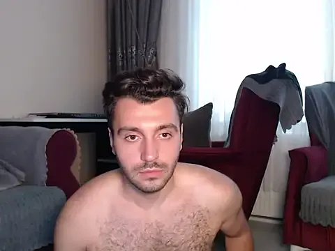 handsomeee04 on StripChat