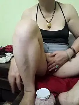 Hangem111 on StripChat