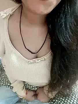 Haniya-143 on StripChat