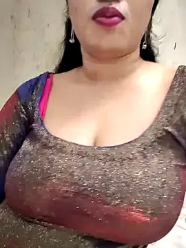 Haniya-143 on StripChat