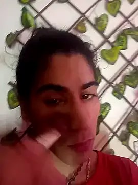 hannabigdirty on StripChat