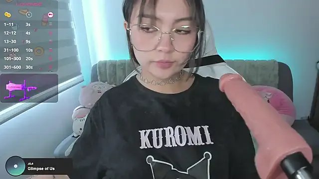 Hannya_moon on StripChat