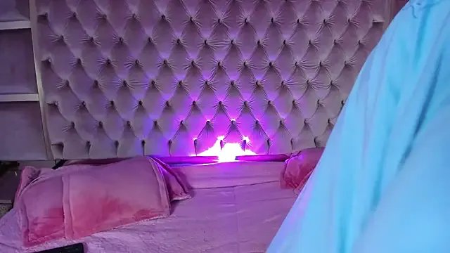 Harii_02 — Bra off + oli bobs