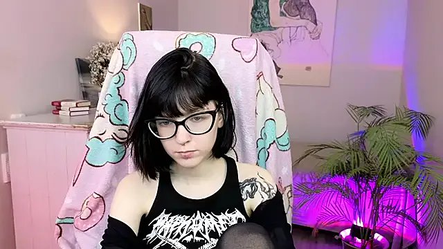 Freechat HazelTompson on StripChat