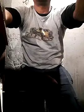 Freechat hecwil8 on StripChat