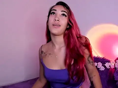 HeidyRousse on StripChat