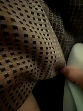 Heissemaus03819 on StripChat