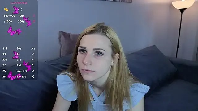 HelenMartines on StripChat