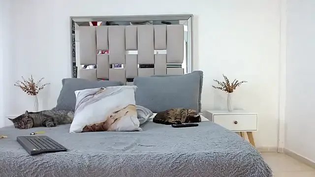 hellen_martin on StripChat