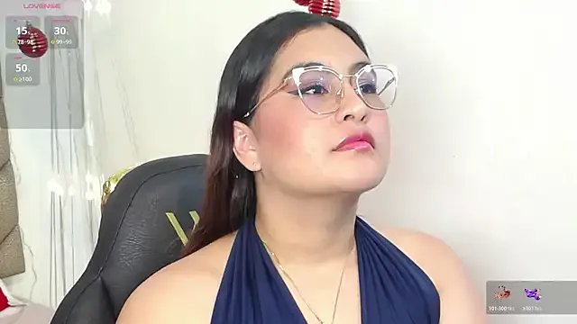 heluejamil on StripChat