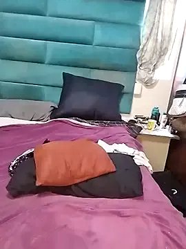 hemilynthomas2467 on StripChat