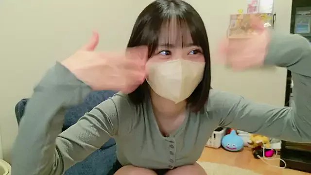 HIKARI_x0 on StripChat