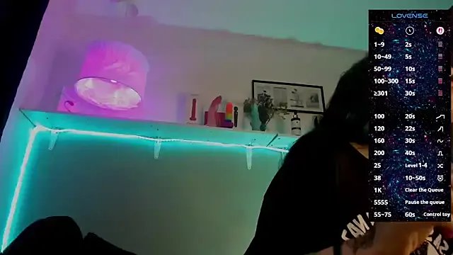 Hisato111 on StripChat