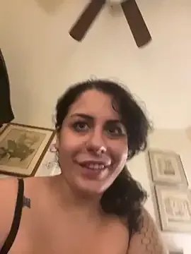 holyeroticss on StripChat